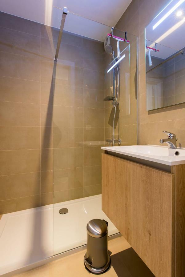 Cosy Studio With Sea View In Остенде Экстерьер фото