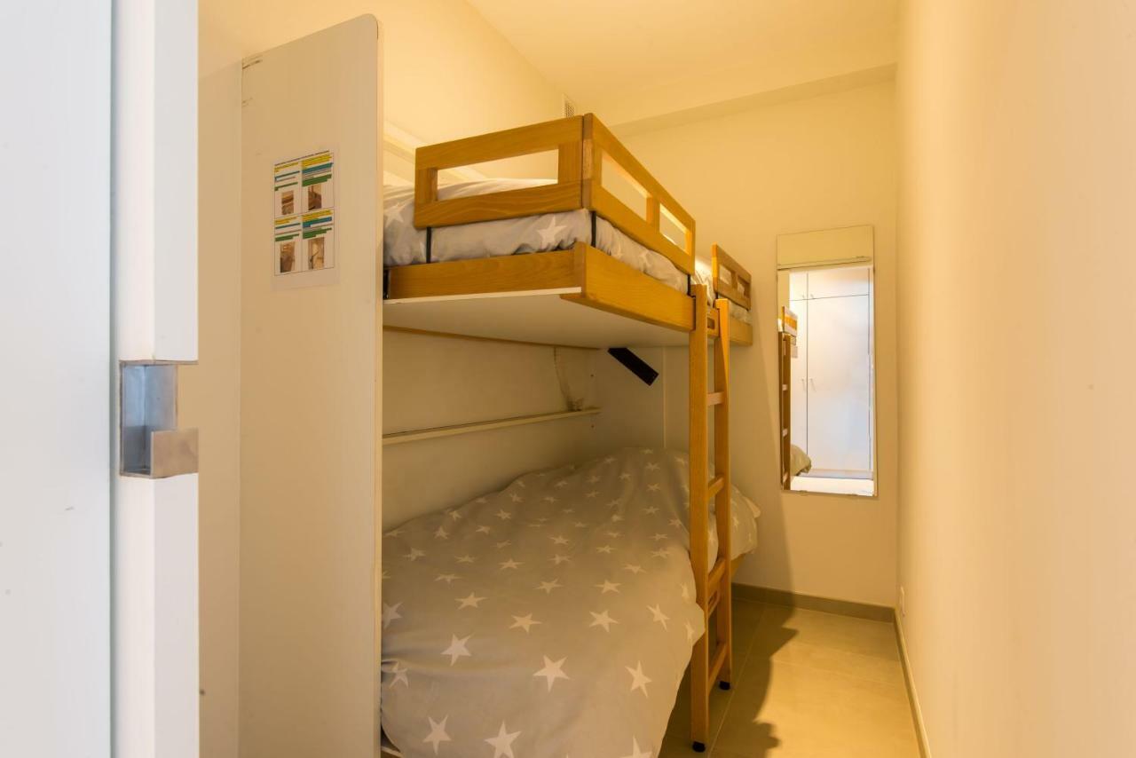 Cosy Studio With Sea View In Остенде Экстерьер фото